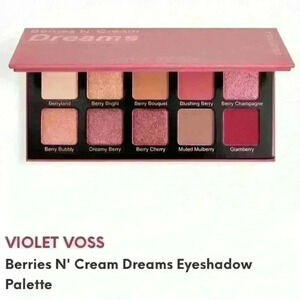 VIOLET VOSS